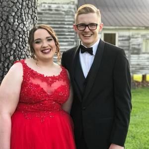 Meet your Posher, Ethan